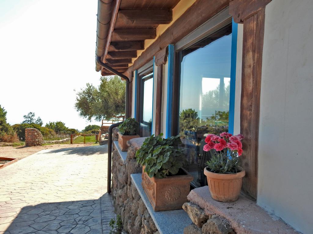 קאלה גונונה Agriturismo Codula Fuili מראה חיצוני תמונה