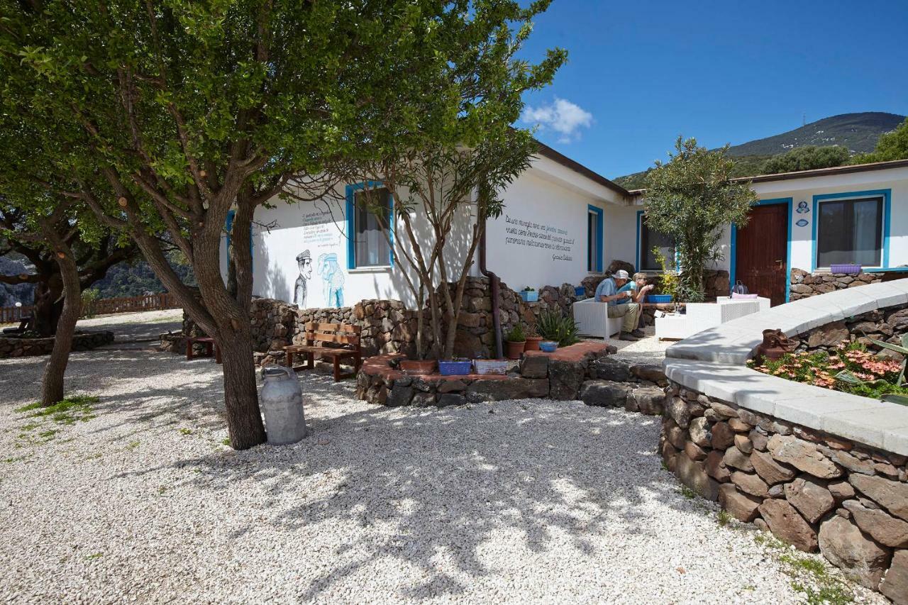 קאלה גונונה Agriturismo Codula Fuili מראה חיצוני תמונה