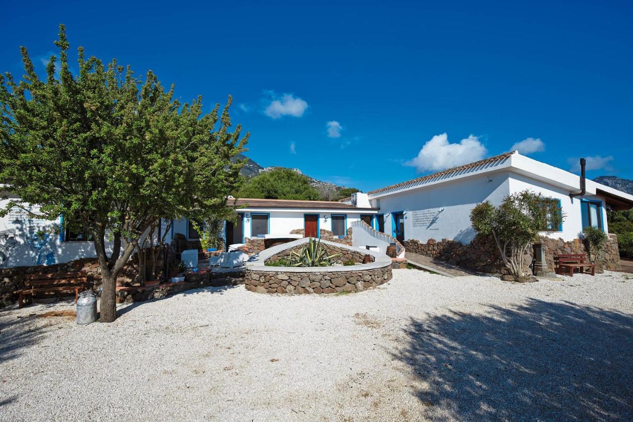 קאלה גונונה Agriturismo Codula Fuili מראה חיצוני תמונה