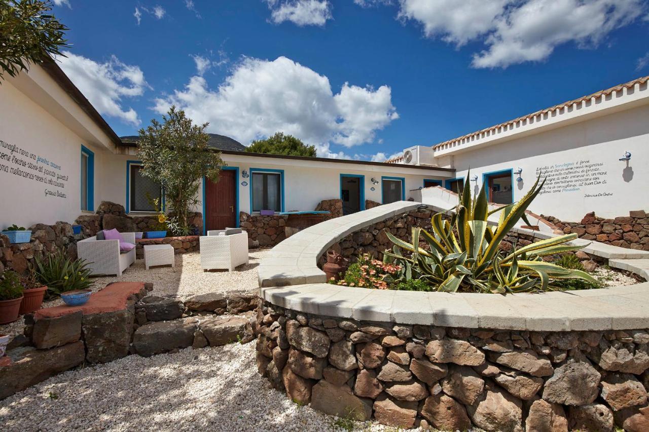 קאלה גונונה Agriturismo Codula Fuili מראה חיצוני תמונה