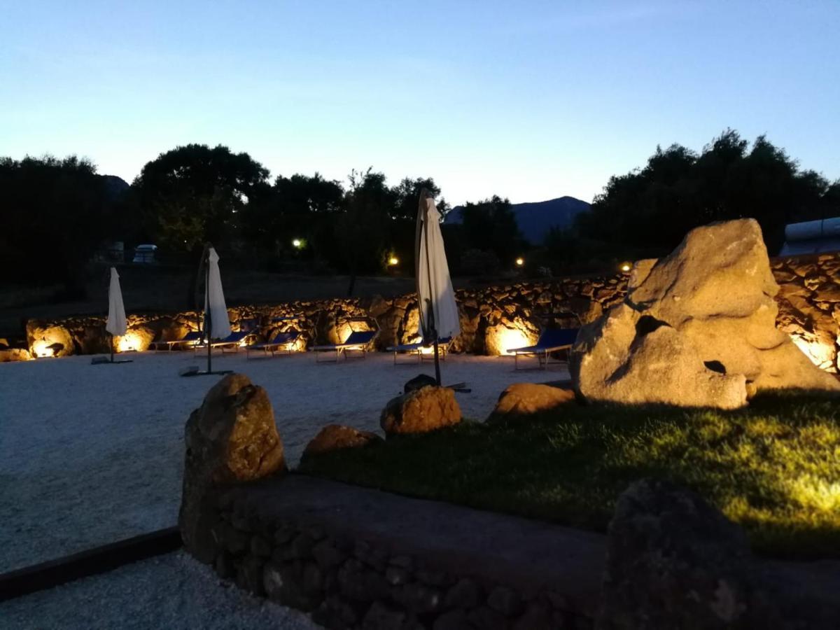 קאלה גונונה Agriturismo Codula Fuili מראה חיצוני תמונה